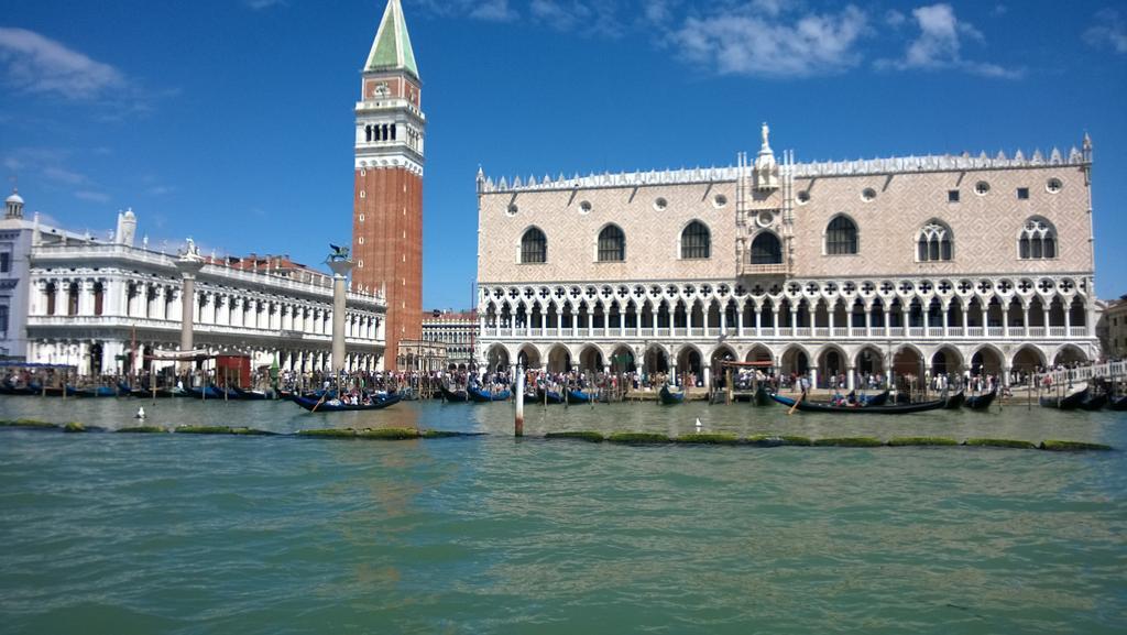 In Venice Back To San Marco Tourist Apartment Exteriör bild